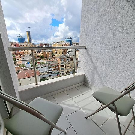Pazari Luxury Central Apartment Tirana Exterior photo