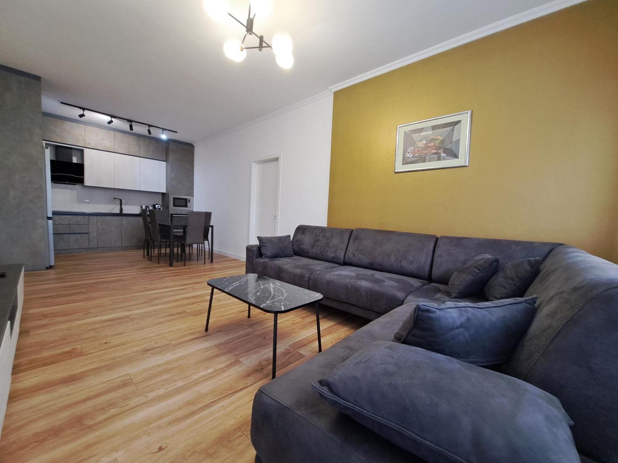 Pazari Luxury Central Apartment Tirana Exterior photo
