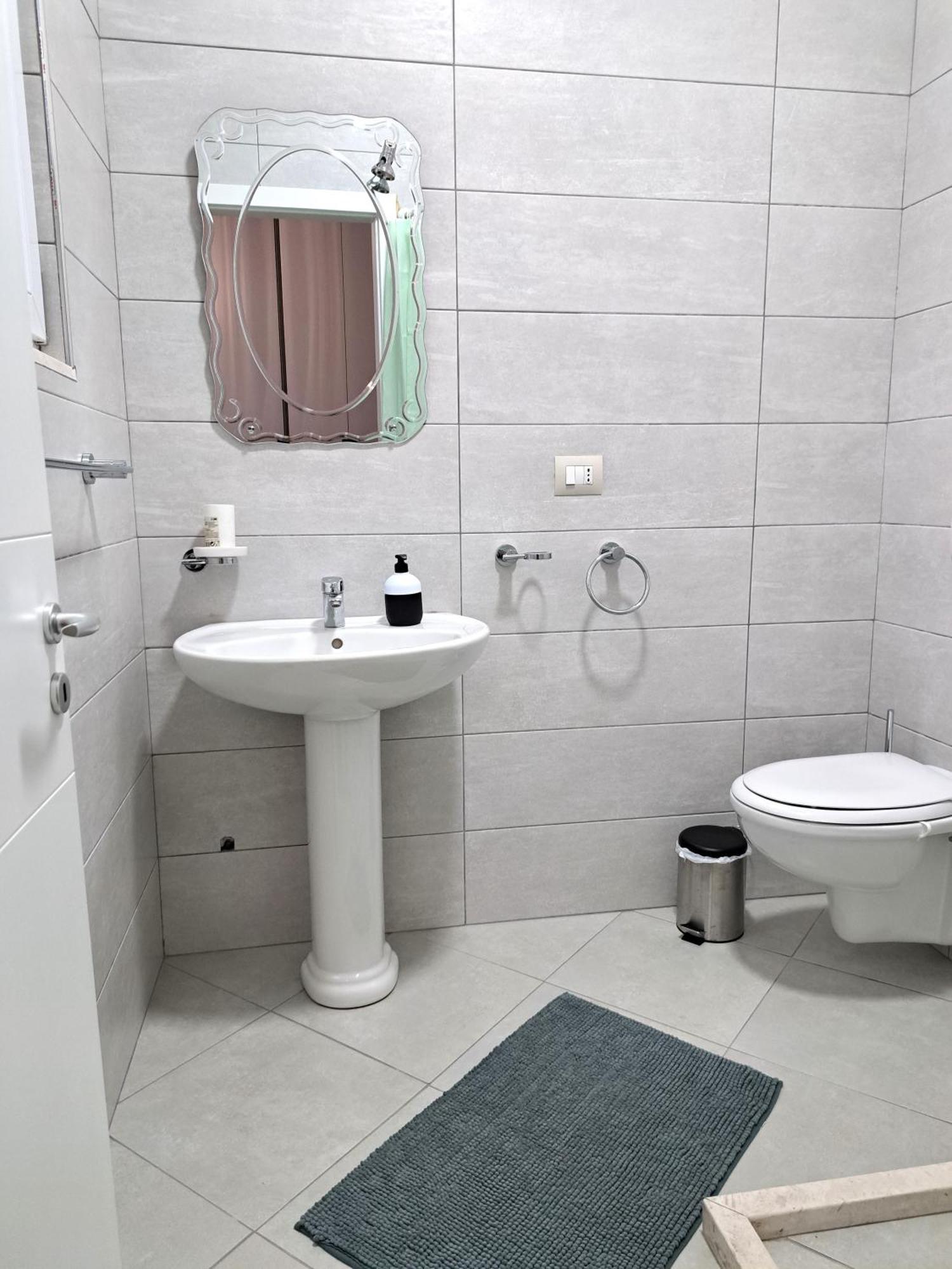 Pazari Luxury Central Apartment Tirana Exterior photo